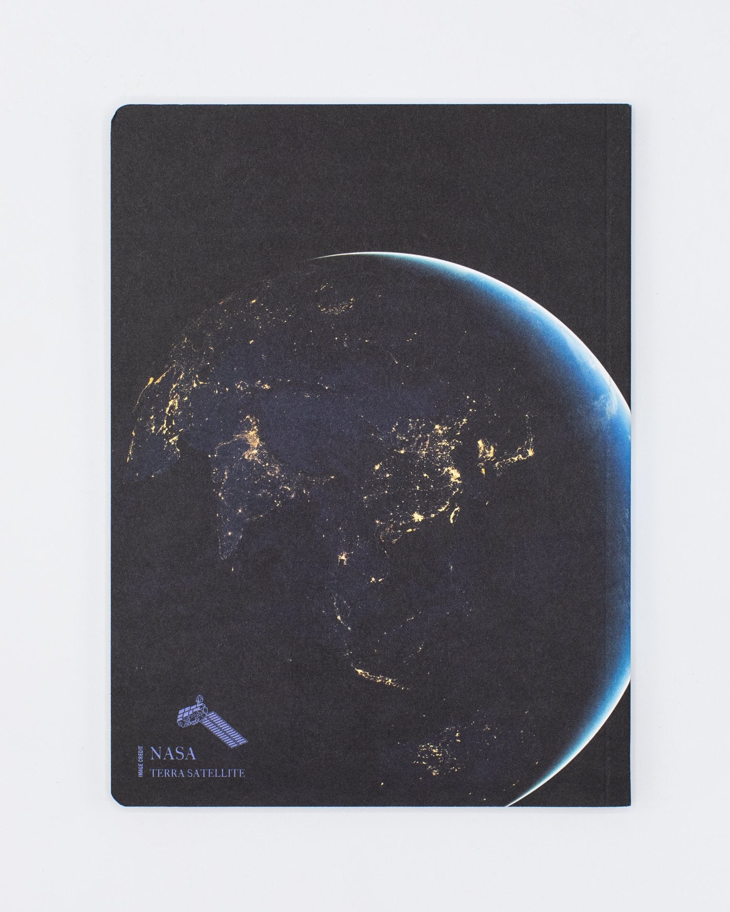 Day and Night on Earth Softcover - Lined